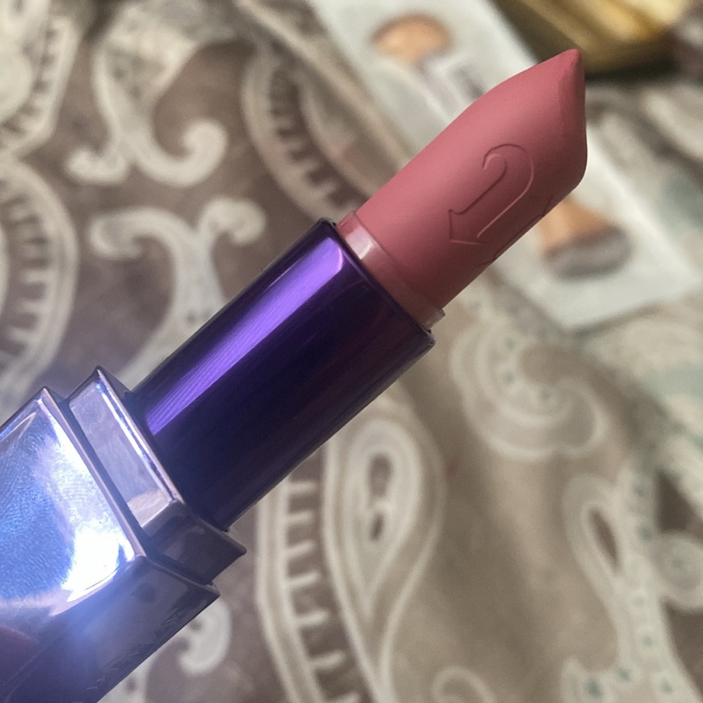 Urban Decay Vice Lipstick-Weho